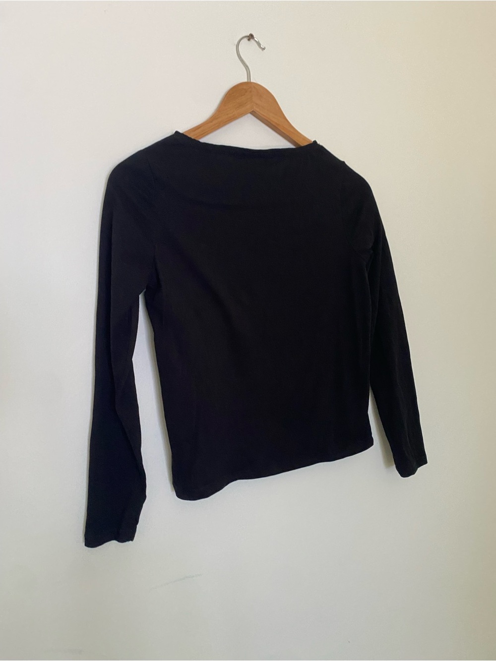 FRANK & OAK | 100% Organic Cotton Long Sleeve Top | Minimalist Capsule Wardrobe - Picture 3 of 6